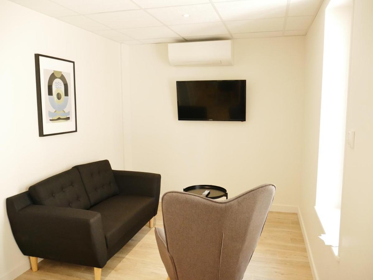 Appartement Avec Chambre - Entree Spa Incluse Bourbon-Lancy Exteriör bild