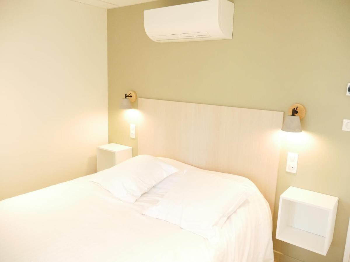 Appartement Avec Chambre - Entree Spa Incluse Bourbon-Lancy Exteriör bild