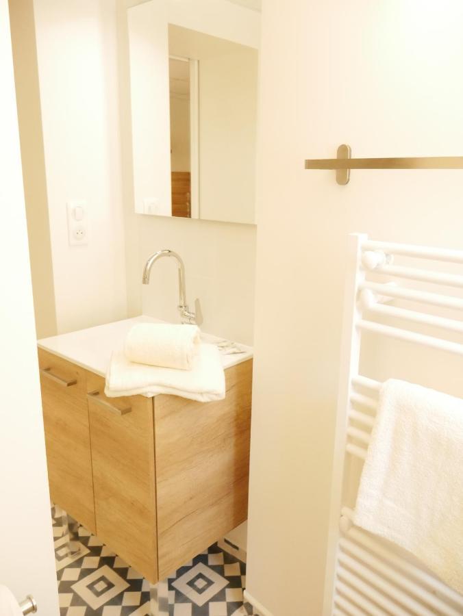 Appartement Avec Chambre - Entree Spa Incluse Bourbon-Lancy Exteriör bild